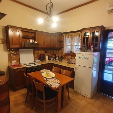 Adorable 2 Floors Two Bedroom Vacation Maisonette Неа Потидея Екстериор снимка