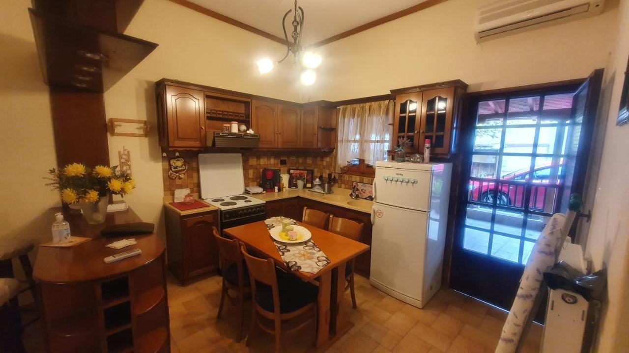 Adorable 2 Floors Two Bedroom Vacation Maisonette Неа Потидея Екстериор снимка